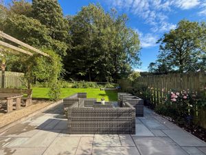 Photo 25- click for photo gallery